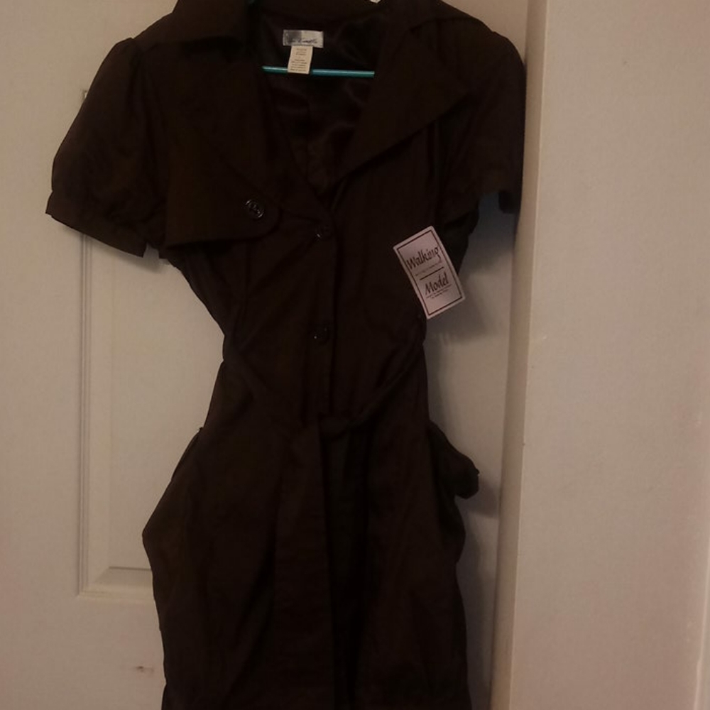 Trenchcoat Dress